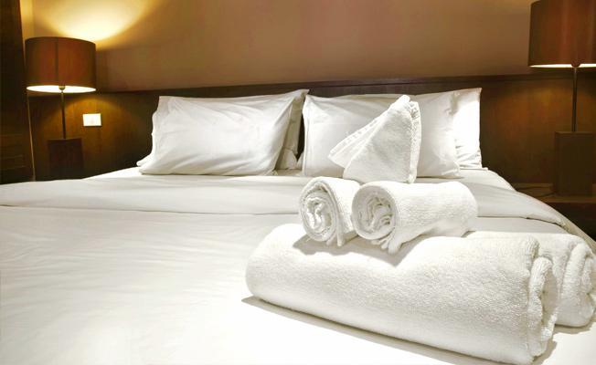 10 Bedroom Guesthouse - Montego Bay Cinnamon Hill Eksteriør billede